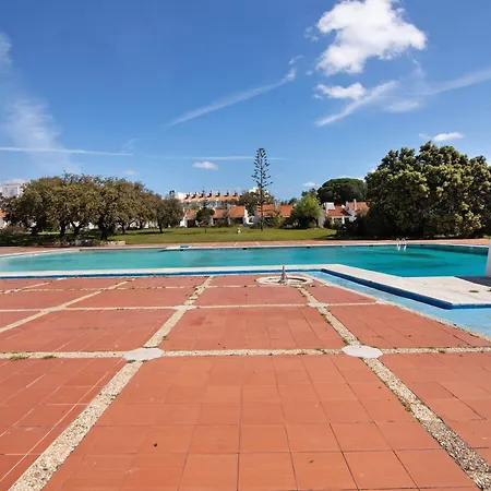 Apartment Lovely And New In Oura Albufeira
