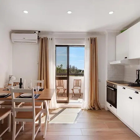 Lovely And New In Oura Apartment Albufeira