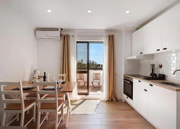 Lovely And New In Oura Apartament Albufeira